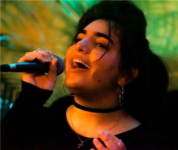 Maria Daoud ganz in ihrem Element. Foto: Jana Schlochtermeier