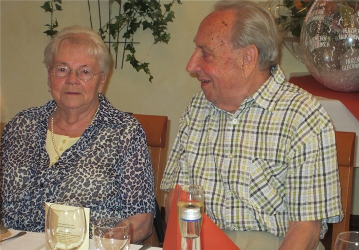 Marianne und Peter Elz blicken stolz auf 65 Ehejahre zurück. privat