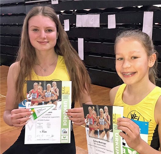 Marie Böckmann und Celina Medinger.