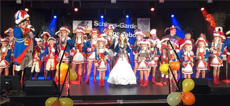 Marie I. vom lautschallenden Ski eröffnete die Kindersitzung 2020. Fotos: Schloss-Garde Mons Tabor