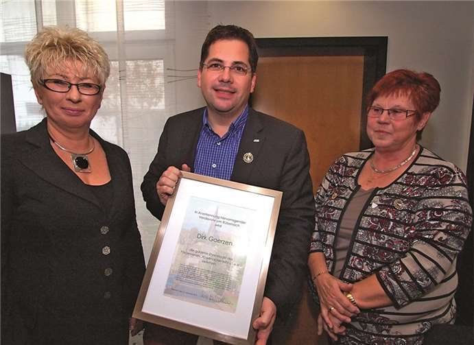 Marion Lipinski und Dirk Goerzen (v. l). Herbert Hennes