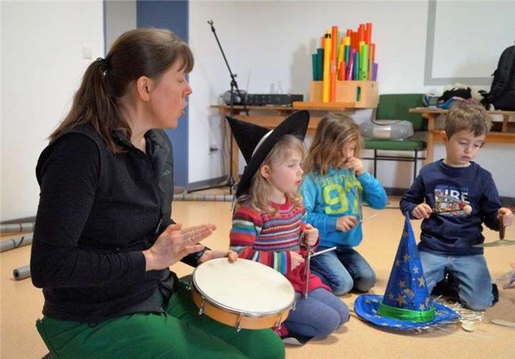 Marit Walther lädt Interessierte zur Schnupperstunde ein. KMS