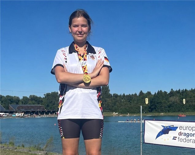 Marit vor der Regattastrecke