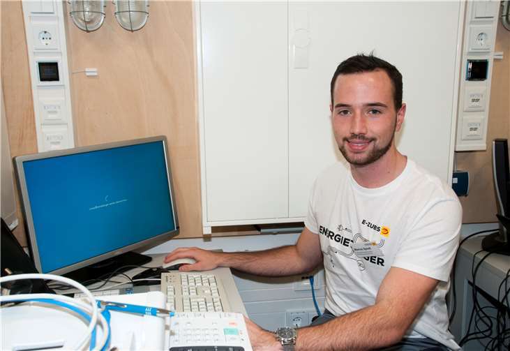 Marius Spieß ist Deutschlands bester Informationselektroniker mit Schwerpunkt Bürosystemtechnik. Der 21-Jährige hat seine Ausbildung bei der Handwerkskammer Koblenz absolviert.Foto: Jessica Franke