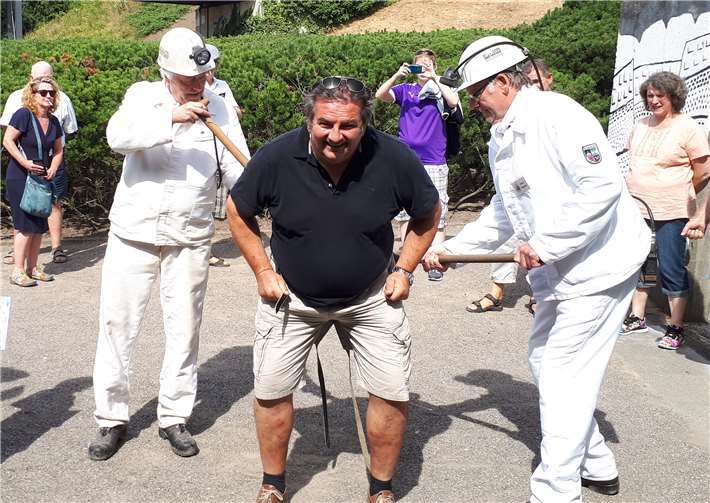 Markus Abts bei seinem Ritterschlag.