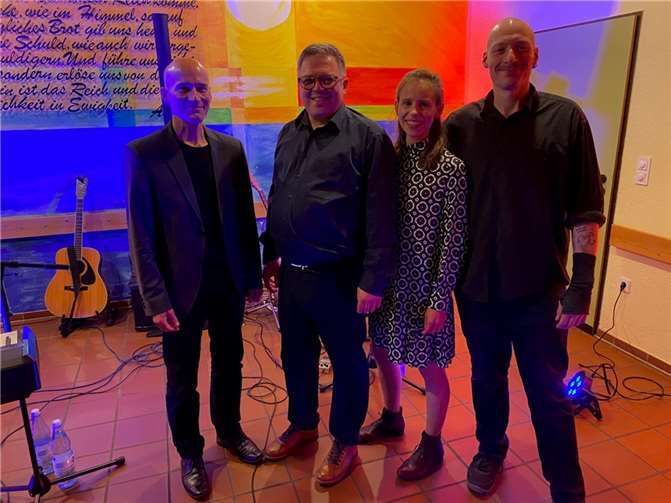 Markus Daniel und Band, v.l. n.r. Frank Fürtig, Markus u. Daniela Daniel und Nick „Picasso“ Jörger Fotos: privat