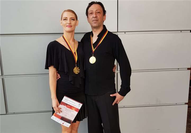 Markus Kohl wurde mit seiner Partnerin Olga Schöner dreifacher deutscher Meister bei den Lateinturnieren. Foto: privat
