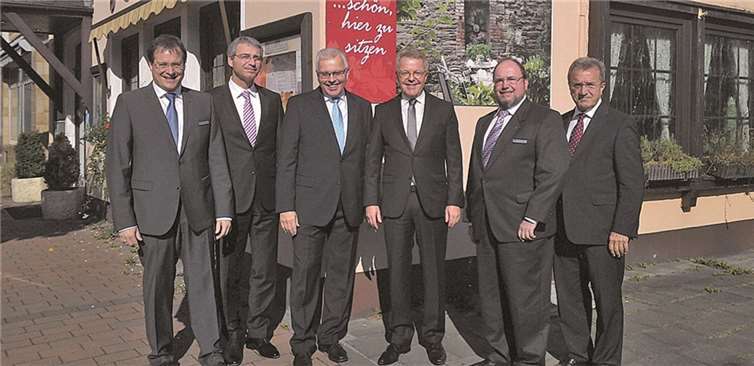 Markus Müller, Sascha Monschauer, Wilhelm Distelrath, Elmar Schmitz, Stefan Linden, Peter Schäfer (v.l.n.r.). Privat