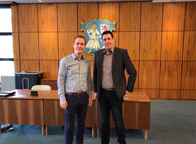 Markus Wieseler (r.) konnte viele Anregungen aus dem Gespräch mit Bürgermeister Daniel Zimmermann mitnehmen. Foto: FDP Bad Ems-Nassau