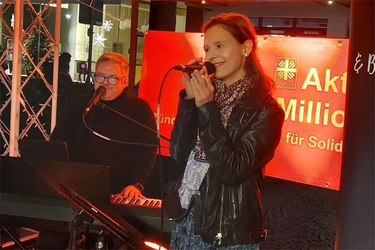 Markus und Daniela Daniel aus Vallendar werden mit einfühlsamer Musik die besondere Stimmung untermalen.