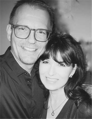 Markus und Ilonka Schmitt leiten den Tanzkurs. Foto: privat