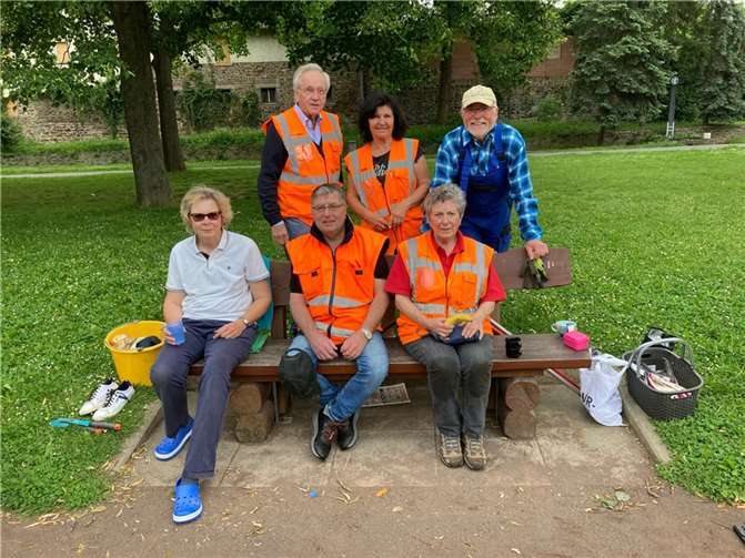 Marlu Kraus, Willi John, Frank Lambertin, Helga Vogel, Erika Labonte, Wolfgang Breitenbach,). Auf dem Foto nicht zu sehen: Bruno Monz.
