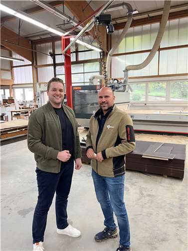 Martin Diedenhofen (l.) sprach mit Geschäftsführer Konrad Hausen.  Foto: Büro Diedenhofen