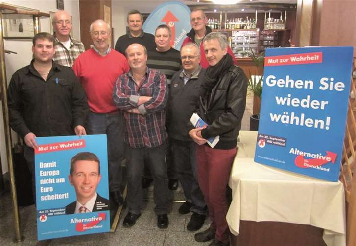 Martin Fischer (Vorsitzender (v.l.)), Willi Rademacher (Beisitzer), Dr. Klaus-Werner Lay (stv. Vorsitzender), Prof. Dr.-Ing. Uwe Zimmermann (Vorsitzender Landesverband RLP), Alfred Fischer (Kreisschatzmeister), Michael Hahn (Schriftführer), Siegfried Greif (Beisitzer), Werner Müller (Beisitzer), Hermann Gleißner.privat