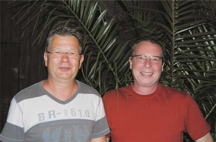 Martin Hahn, der viele Projekte in der Ortsgemeinde bezüglich eines aktiven Lärmschutzes begleitet sowie Mitja Thurau, der sich überzeugt dem Thema „Lärm & Emissionen“ angenommen hat.privat