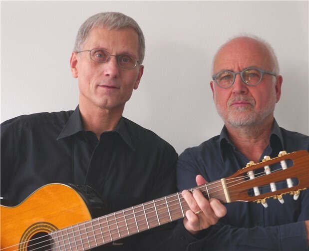 Martin Mock und Johannes Göbel sorgen für eine „virtuelle Begegnung“ von Kästner und Ringelnatz.  privat