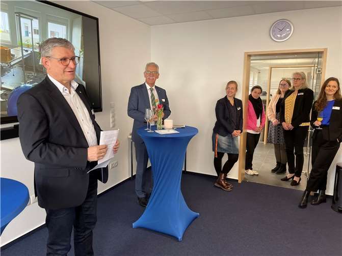 Martin Neudecker und Arne Rössel begrüßten die Gäste.  Foto: ROB