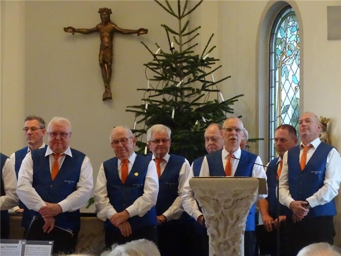 Martin Pietsch trug ein Gedicht vor.