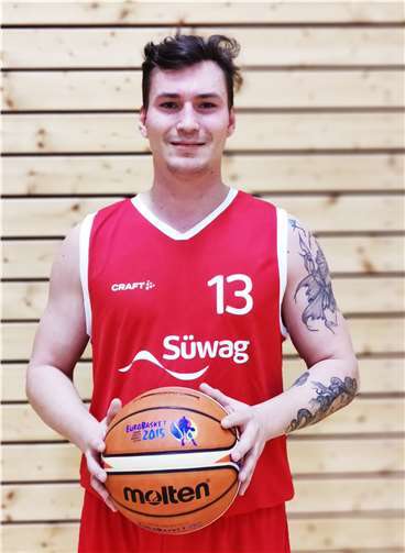 Martin Pitsch betreut zwei AGs in Bendorf, war aber auch schon in anderen Schulen im Einsatz.  Foto: BBV Lahnstein