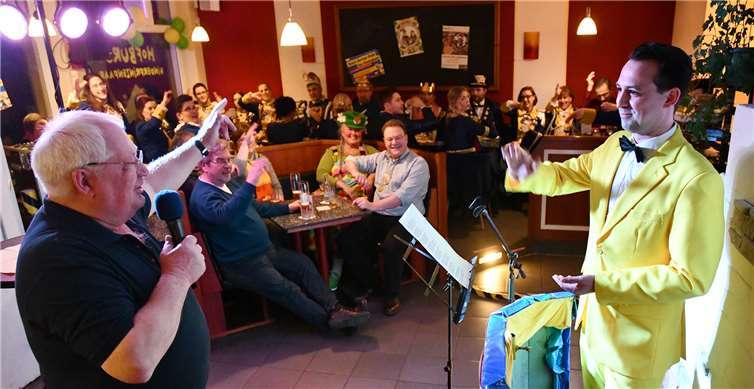 Martin Thormann (rechts) hatte das neue Format initiiert und übernahm auch die Moderation des Abends. Foto: RASCH