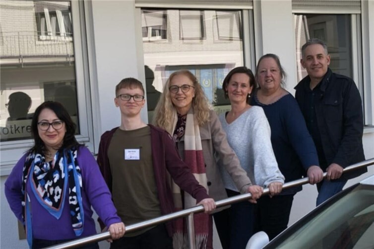 Maryna Balan (ÖFH), JMD-Praktikant Benedikt Nisik (Caritas), Maria Schön (DRK), Ania Sikkes, Ruth Fischer (beide Caritas), Imad Mardo (ÖFH)