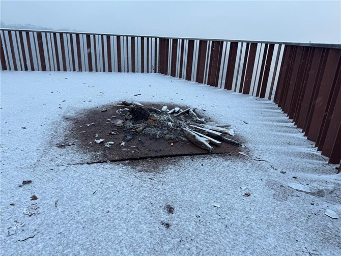 Massive Schäden am Aussichtspunkt „Kanzel Krahnenberg“. Foto: privat