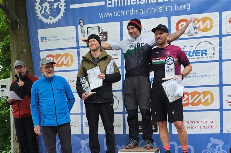 Matthias Kröckel auf Platz 3. der Senioren II beim Schinderhannes MTB-Marathon in Emmelshausen.