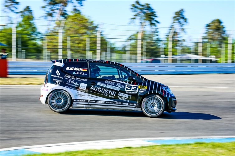 Matti Klasen ist im Deutschen ADAC Tourenwagen Junior Cup erfolgreich unterwegs.