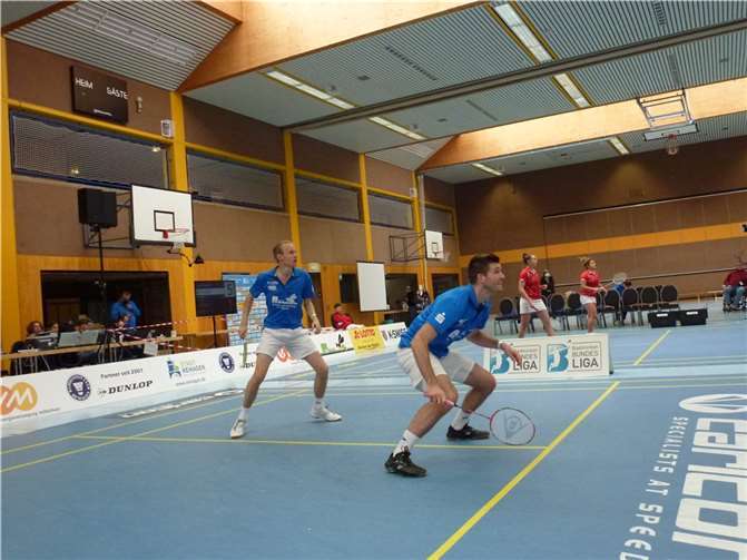 Max Stage (re.) und Tobias Mund im 1. Herrendoppel.