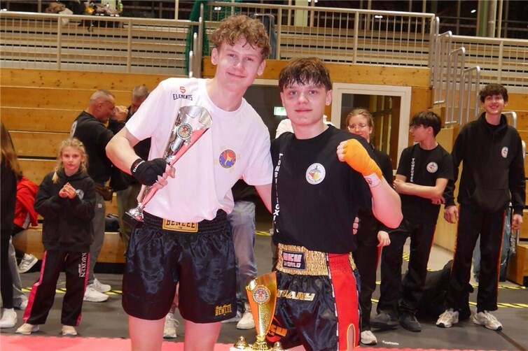 Maxim Stieben (rechts) mit Finalgegner