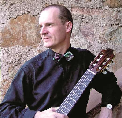 Maximilian Mangold tritt in der Florinskirche auf. privat