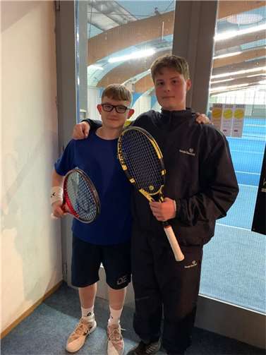 Maximilian Mohr und Dominik Equit.