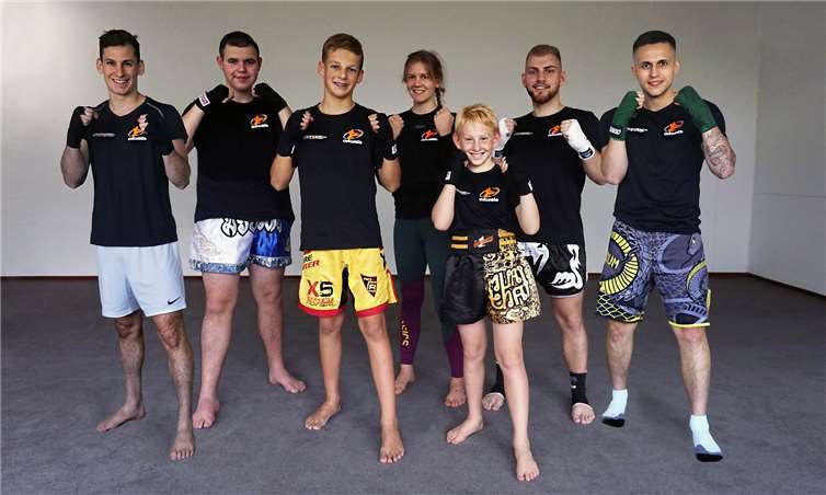 Maximilian Reiff, Manuel Schulte, Till Wagner, Lena Lindner, Fabian Franke, Chris Merzbach, Marco Mosdzien. Fotos: ÖA Outcast Fighting e.V.