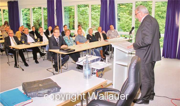 MdEP Dr. Werner Langen referierte zu einem spannenden Thema.Wallauer