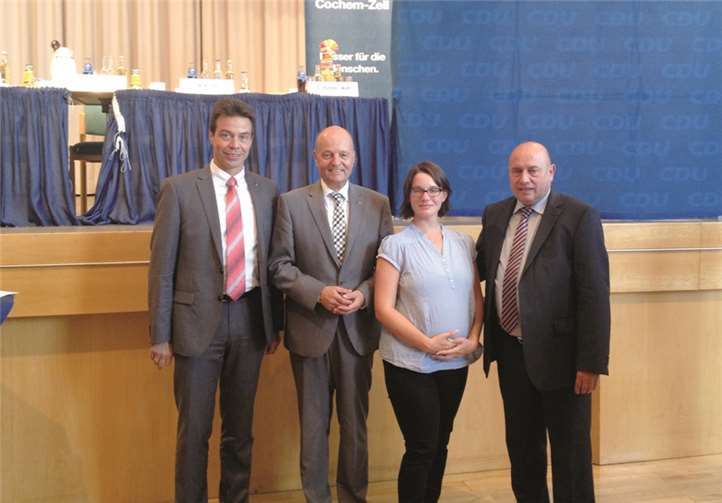 MdL Andreas Biebricher und Dr. Adolf Weiland (Bezirksvorsitzender) sowie Julia Kübler und Leo Biewer (Beisitzer im Bezirksvorstand). privat
