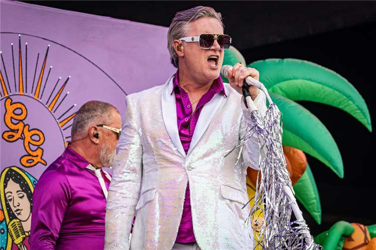 Me First and the Gimme Gimmes