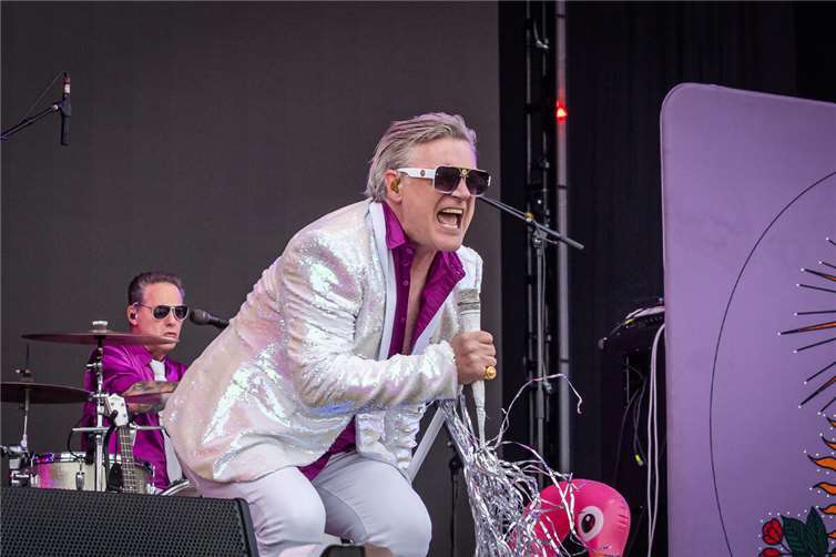 Me First and the Gimme Gimmes