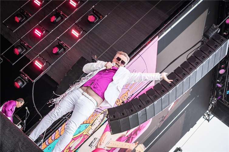 Me First and the Gimme Gimmes