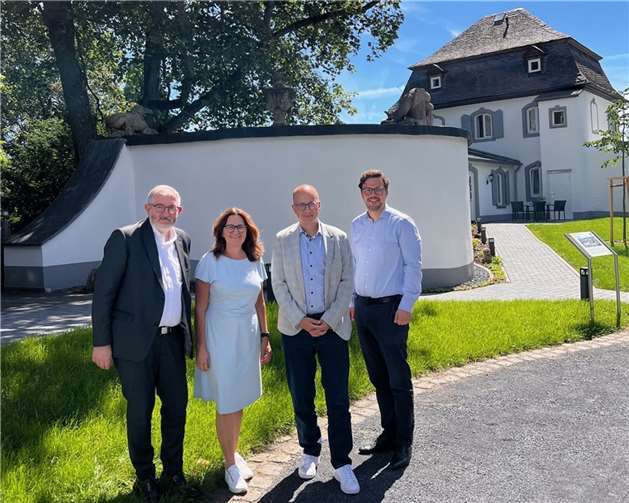 Mechthild Heil, CDU MdB, zeigte sich beeindruckt von dem neuen Inklusionsbetrieb „Gästehaus im Schlosspark“ der Barmherzigen Brüder Saffig. Quelle: Barmherzige Brüder Saffig