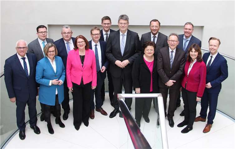 Mechthild Heil MdB (2. v. r.) in der CDU-Landesgruppe Rheinland-Pfalz im Deutschen Bundestag.