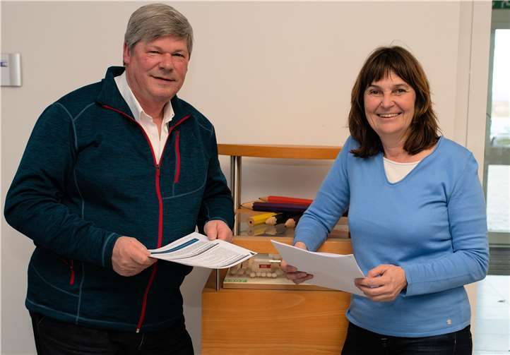 Mechthild Heil MdB (CDU) und Willi Pusch im Gespräch über aktuelle Fragen zum Bahnlärm.Foto: privat