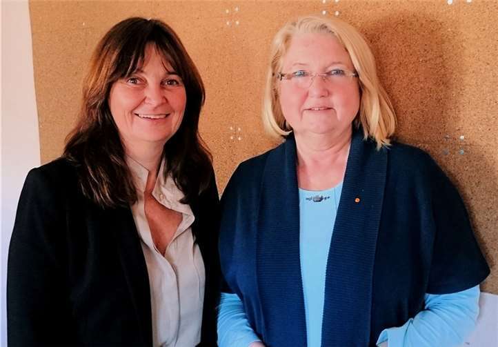 Mechthild Heil MdB (l.) und Hedi Thelen MdL lobten die personelle Verstärkung des Bundesamtes für Migration und Flüchtlingeprivat