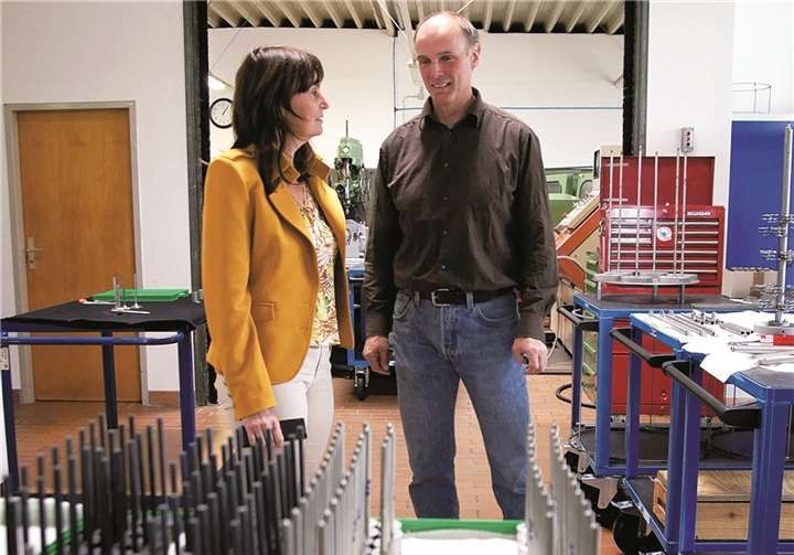 Mechthild Heil MdB mit Geschäftsführer Klaus Weber von Obrac-Systems.  Privat