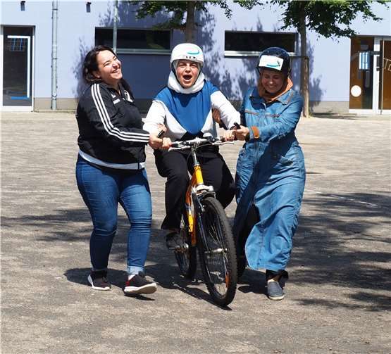 Mehr Freiheit, mehr Selbstständigkeit, mehr Selbstbewusstsein: Die Teilnehmerinnen machten große Fortschritte und wurden von engagierten Ehrenamtlichen unterstützt.