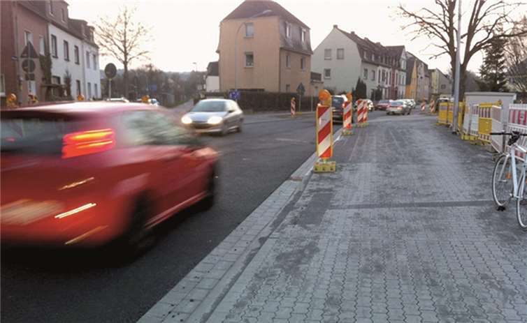 Mehr Sicherheit für die Rübenacher Straße in Koblenz-Metternich mit dem neuen Gehweg.Privat