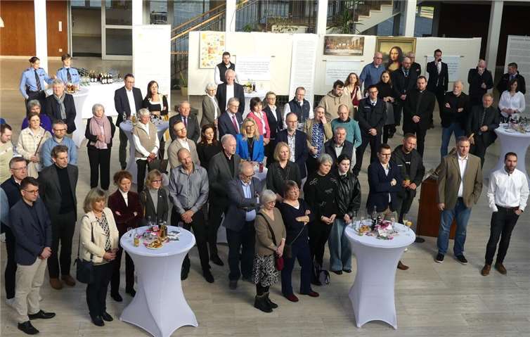 Mehr als 100 geladene Gäste machten zum traditionellen Neujahrsempfang der Stadt Kaisersesch gerne ihre Aufwartung. Fotos: TE
