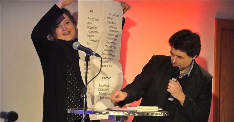 Mehr als 120 Besucher erfreuten sich bei „aufgeschlagen! 2018“ an den gereichten Kostproben von Lyrik, Lied, Literatur, Lesebühne, Poetry und Projekten.