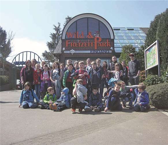 Mehr als 35 Kinder erlebten abwechslungsreiche Stunden im Wild- und Freizeitpark in Klotten.privat