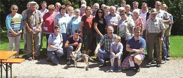 Mehr als 40 Bürgerinnen und Bürger aus Woldert und Hilgert machten sich zur Wanderung auf. Privat