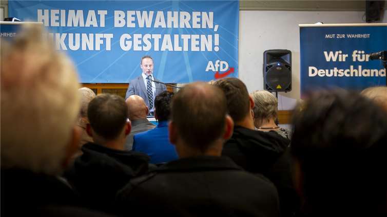 Mehr als 70 Bürger interessierten sich für das Thema des Abends „Innere und äußere Sicherheit – Pflichtaufgaben einer wehrhaften Demokratie!“Foto: AFD Neuwied